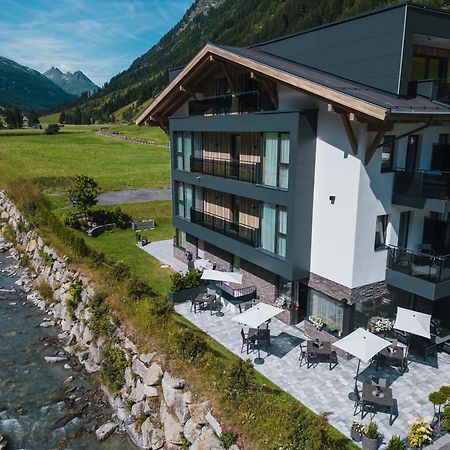 Hotel Modern Mountain Ischgl Exteriör bild