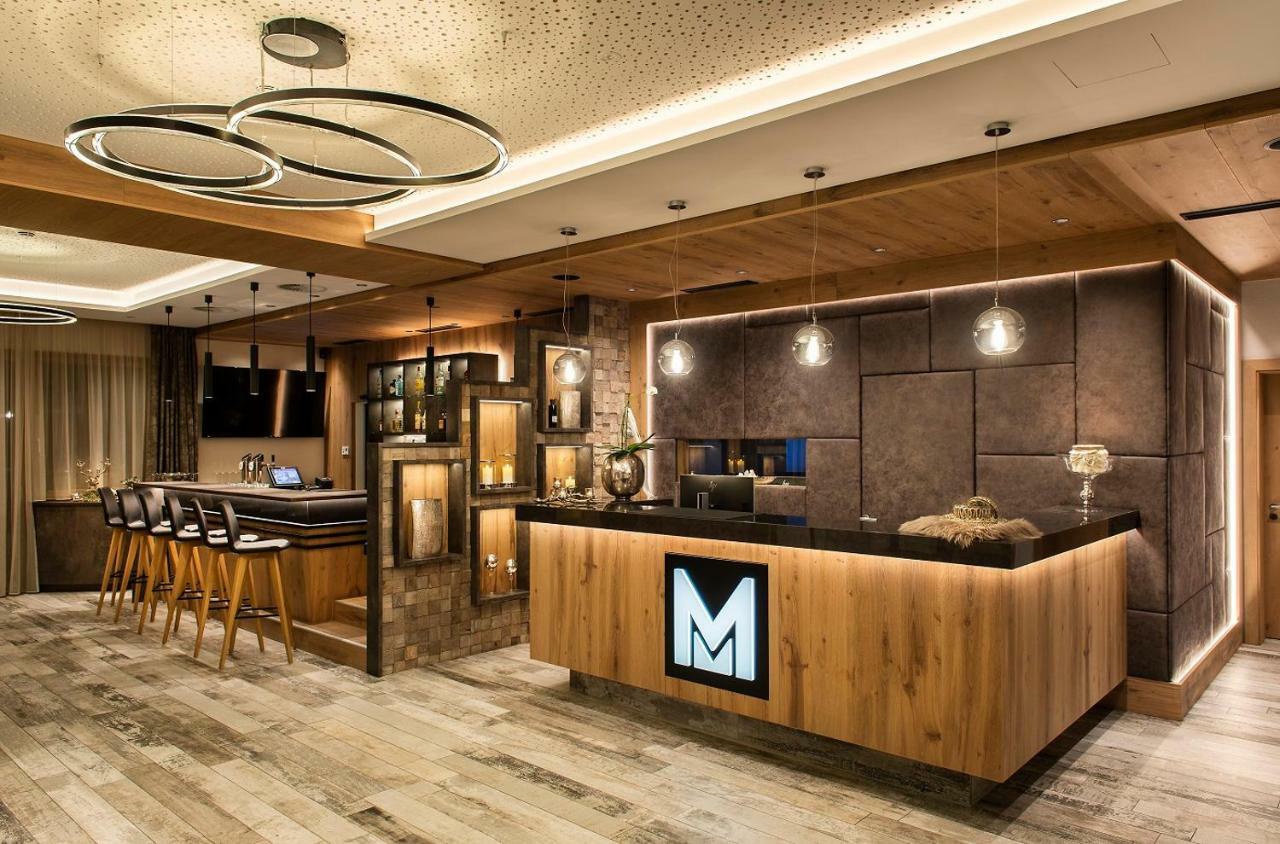 Hotel Modern Mountain Ischgl Exteriör bild
